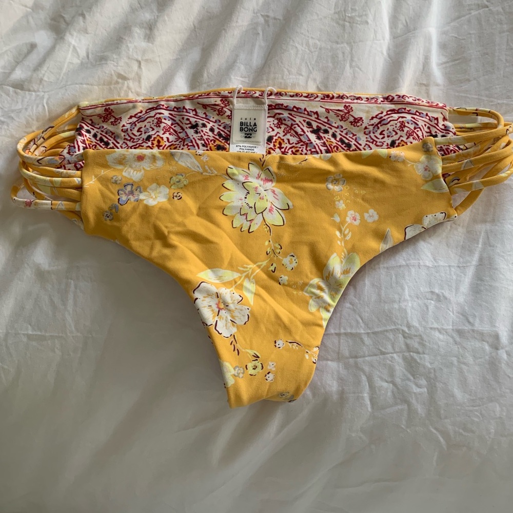 Billabong reversible bikini bottoms!